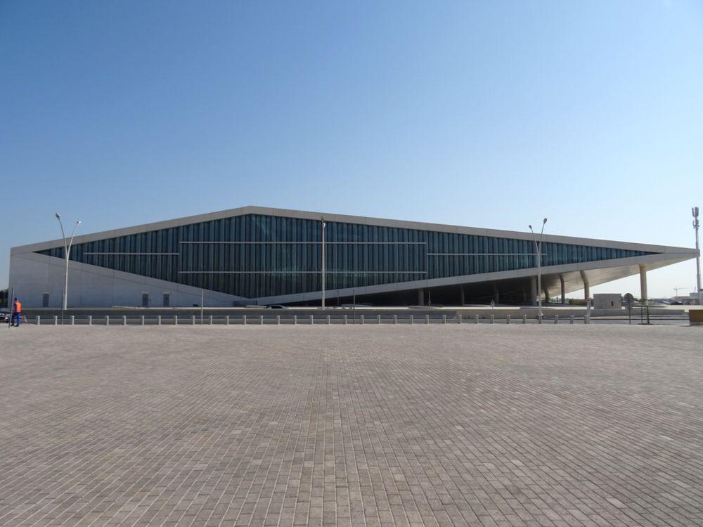 カタール国立図書館18