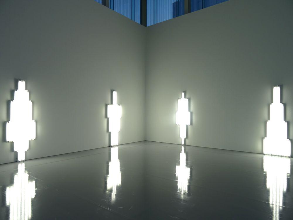 DAN FLAVIN_3