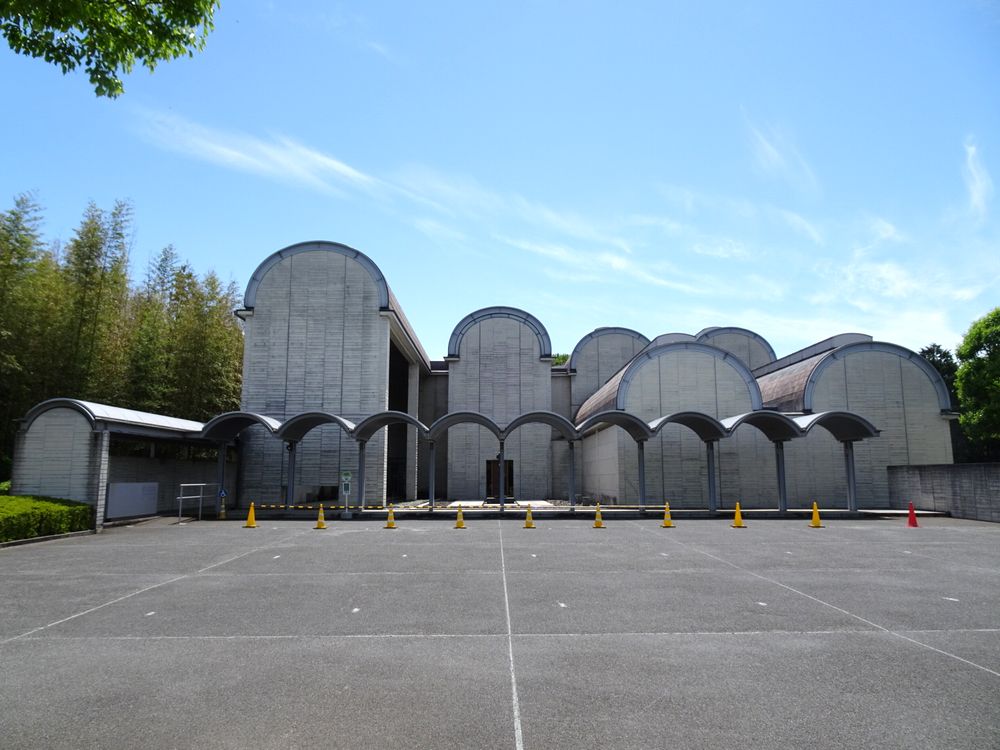 富岡市立美術博物館・福沢一郎記念美術館_1