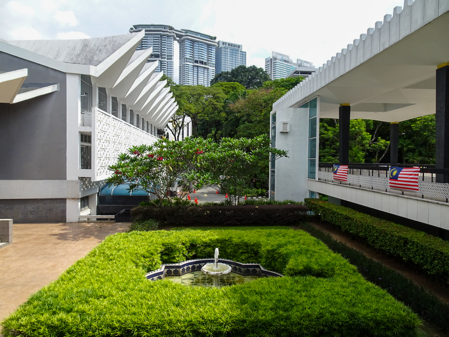 マスジッド・ネガラ_58