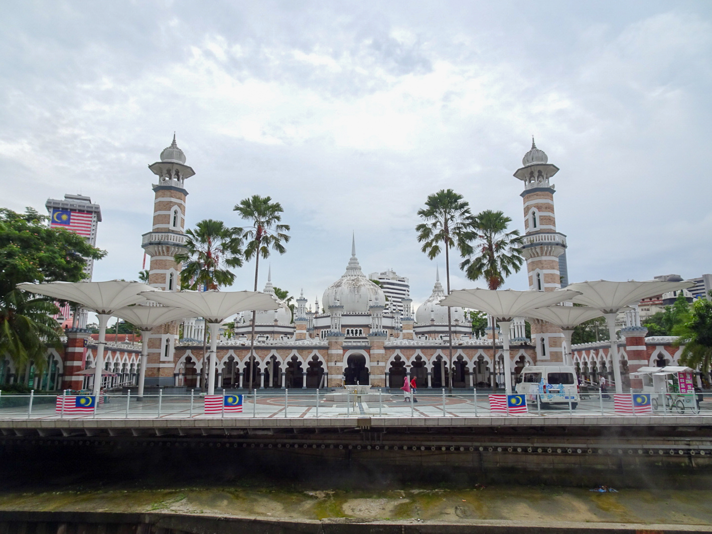 スルタン・アブドゥル・サマド・ジャメ・モスク_1