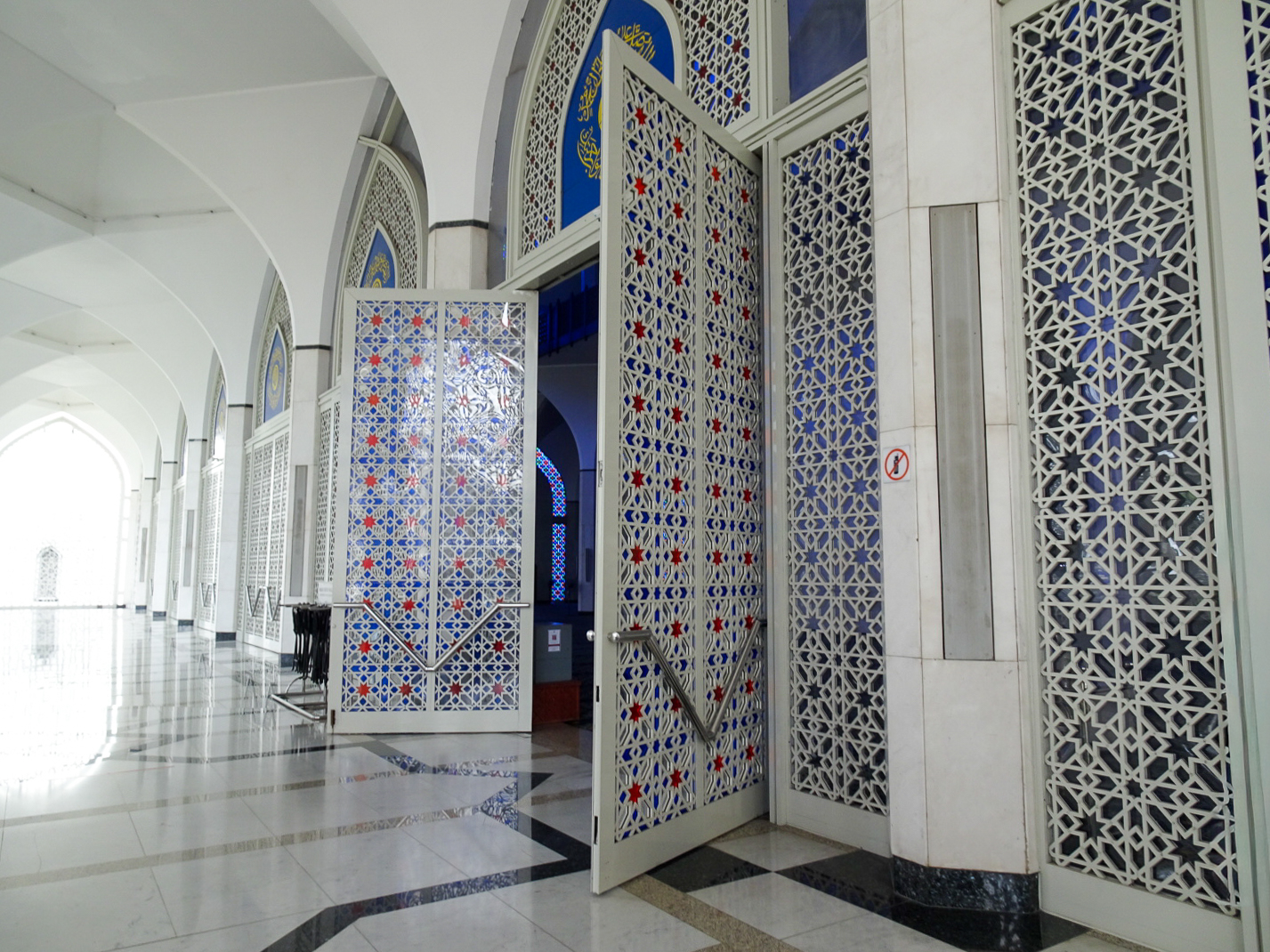 スルタン・サラフディン・アブドゥル・アジズ・モスク_60