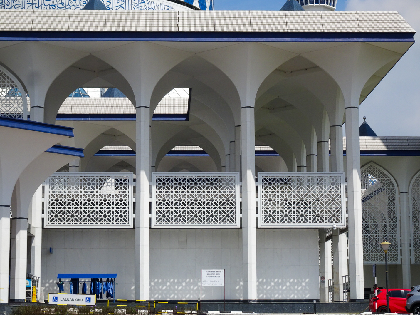 スルタン・サラフディン・アブドゥル・アジズ・モスク_9