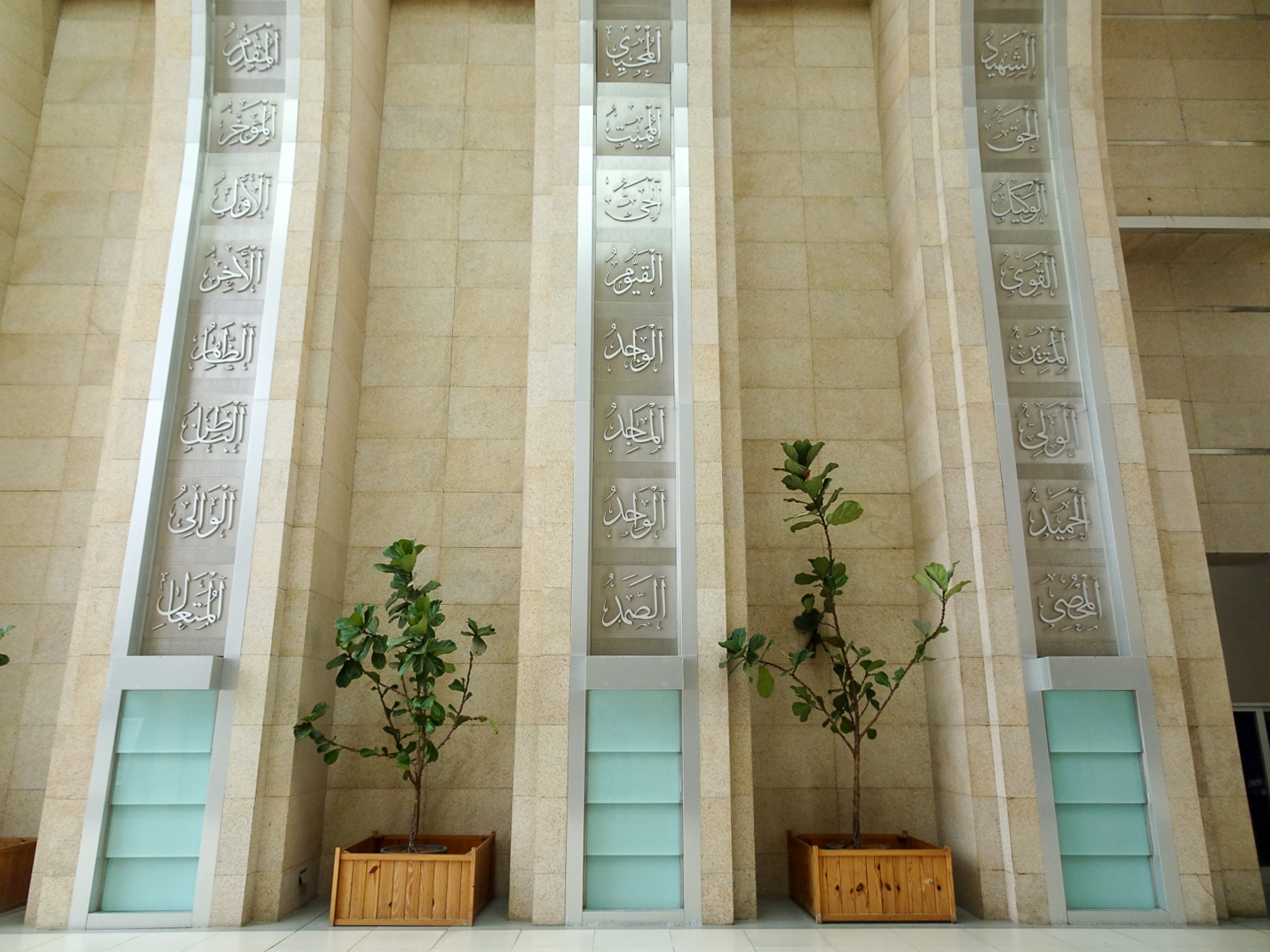 トゥアンク・ミザン・ザイナル・アビディン・モスク_17