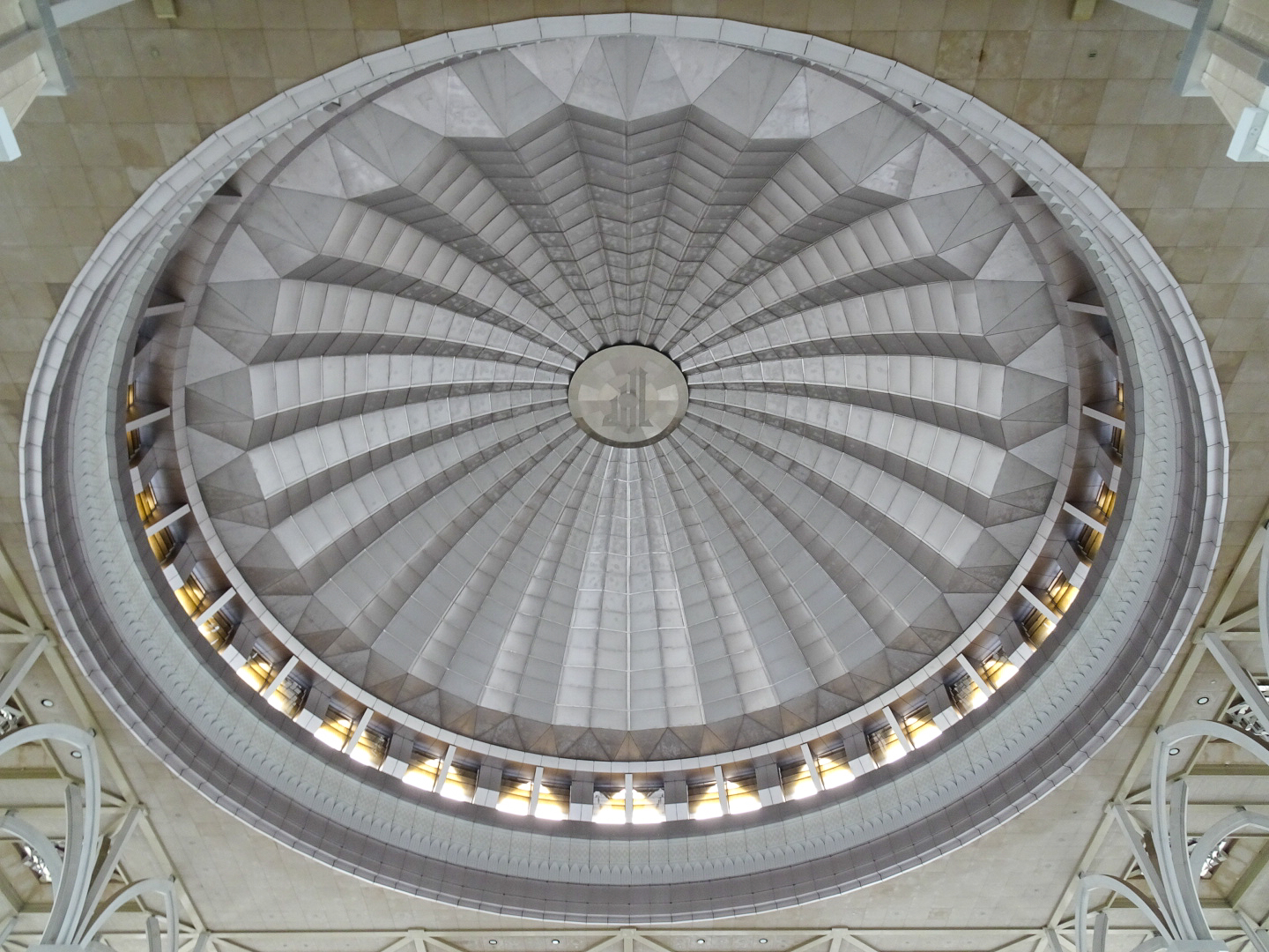 トゥアンク・ミザン・ザイナル・アビディン・モスク_30