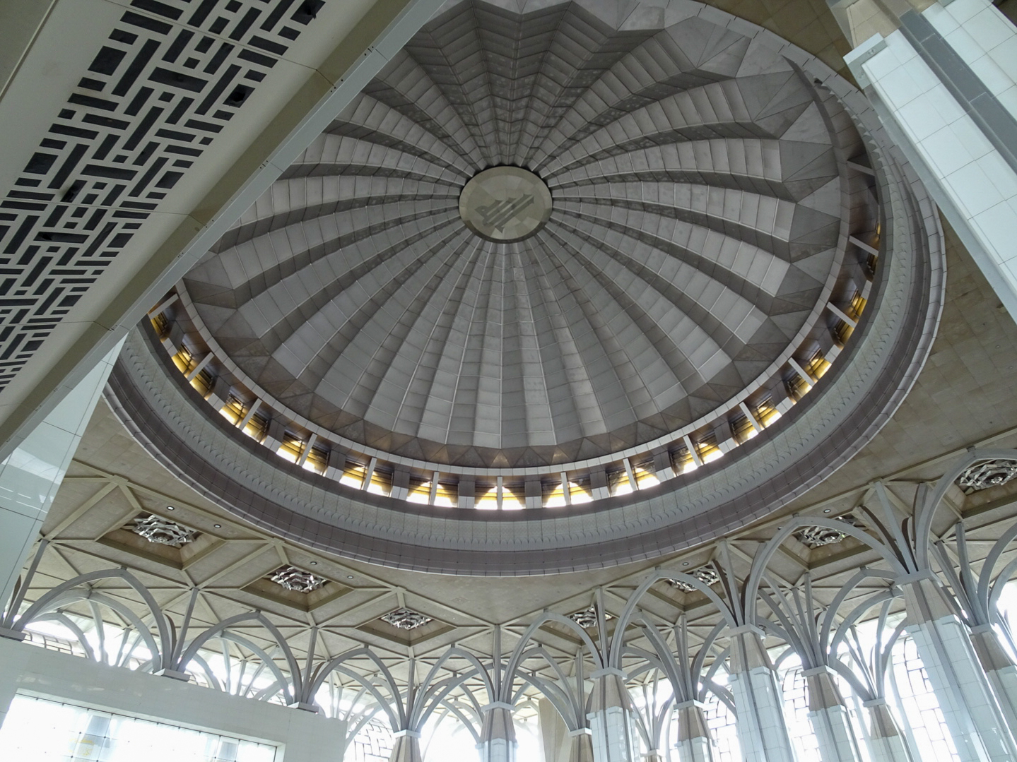 トゥアンク・ミザン・ザイナル・アビディン・モスク_46