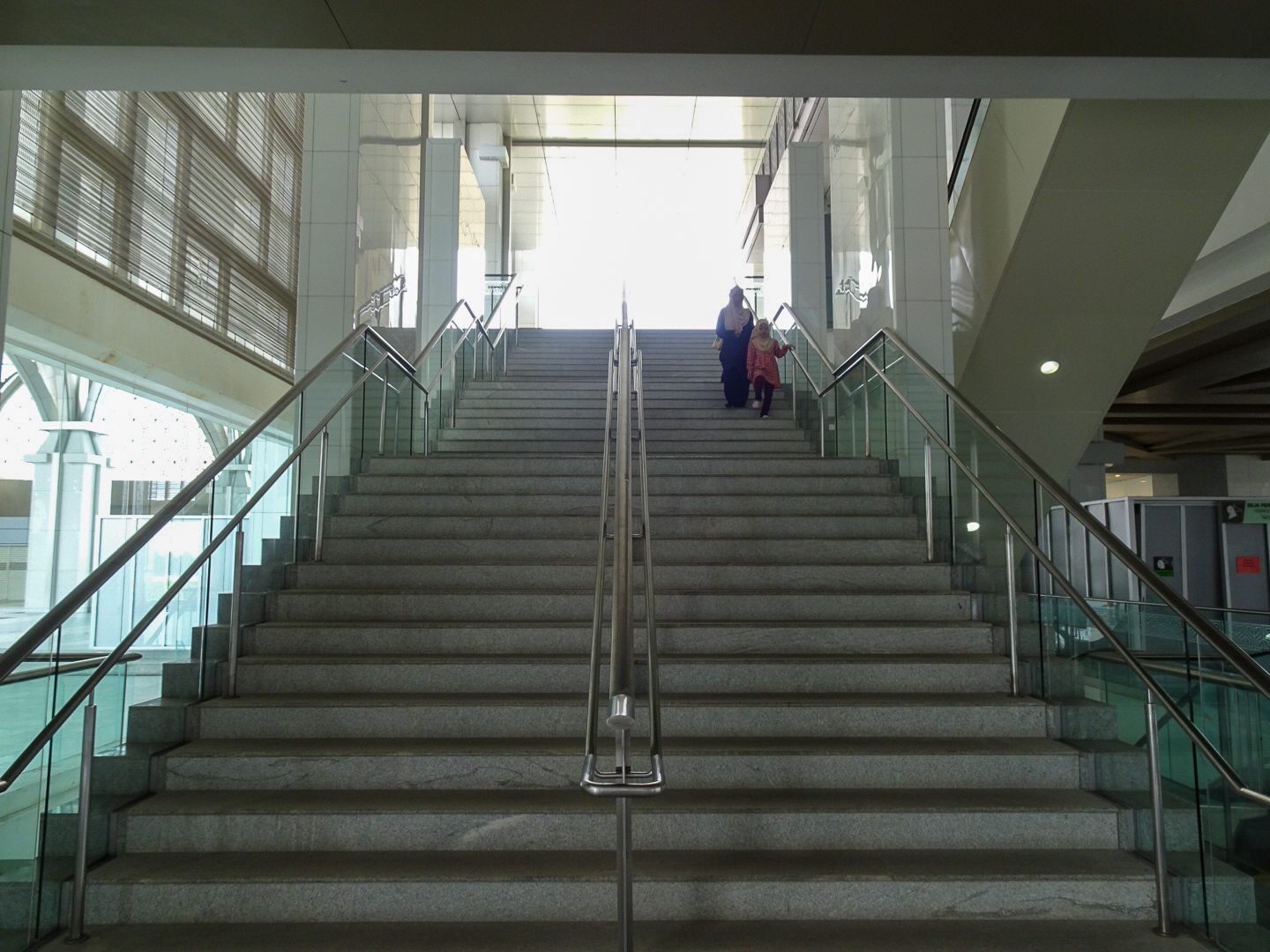 トゥアンク・ミザン・ザイナル・アビディン・モスク_59