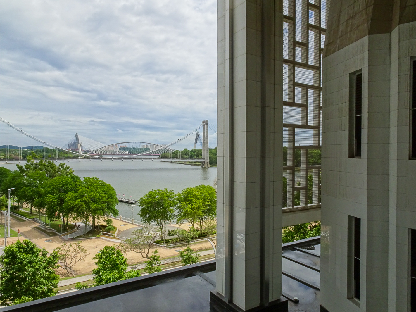 トゥアンク・ミザン・ザイナル・アビディン・モスク_61