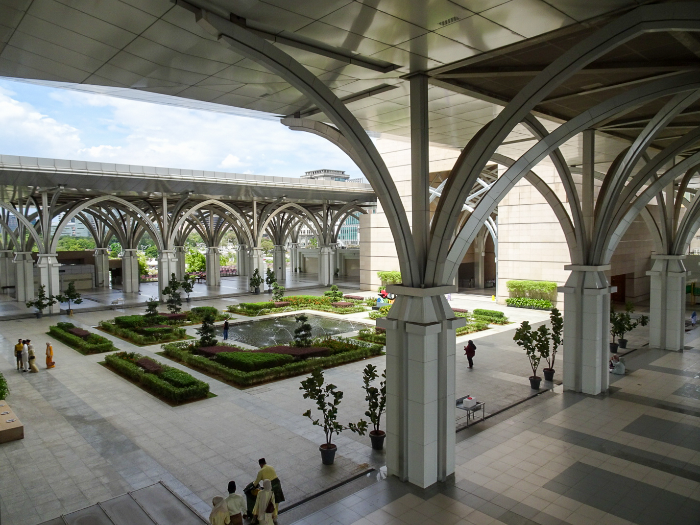 トゥアンク・ミザン・ザイナル・アビディン・モスク_76