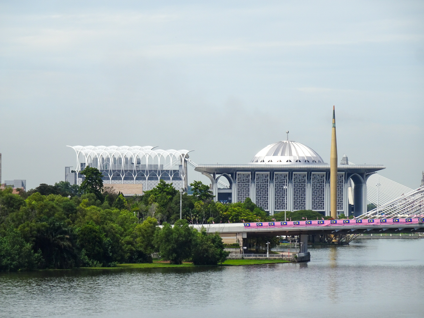 トゥアンク・ミザン・ザイナル・アビディン・モスク_80