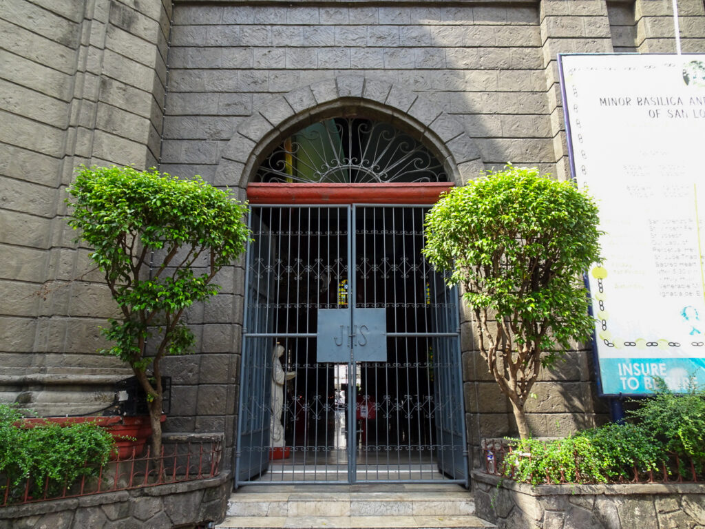 ビノンド教会_11