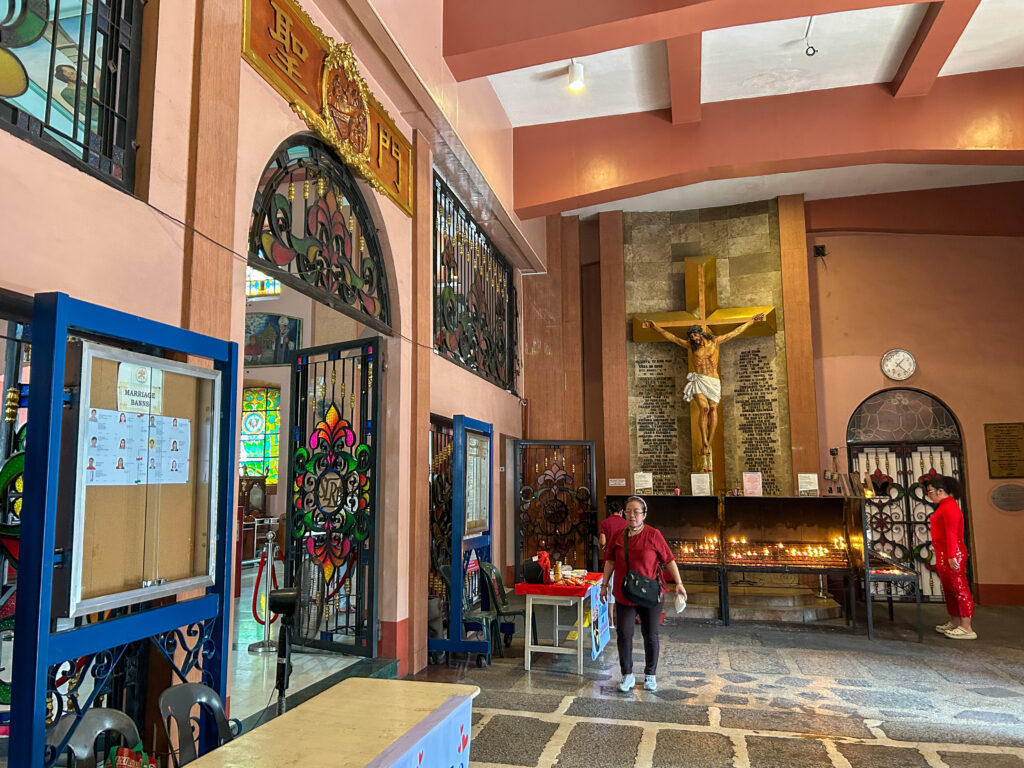 ビノンド教会_22