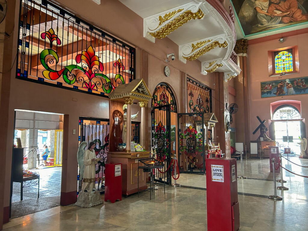 ビノンド教会_23