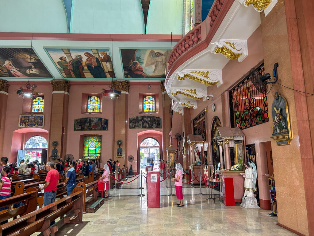 ビノンド教会_26