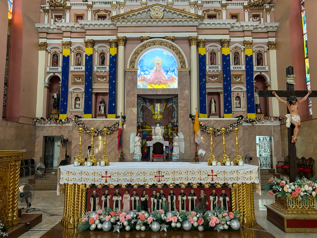 ビノンド教会_44