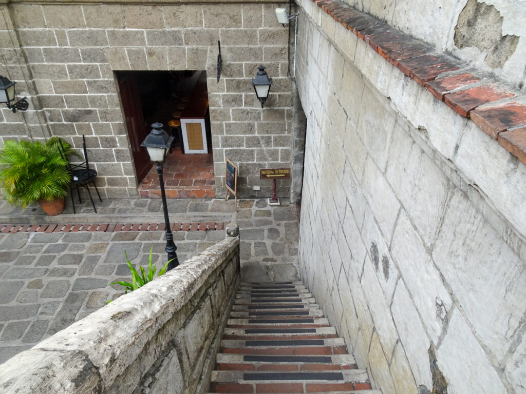 カーサ・マニラ博物館_87