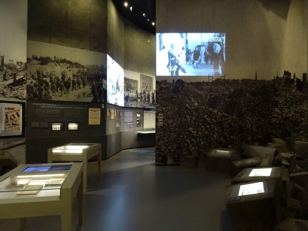 ポーランド・ユダヤ人の歴史博物館49