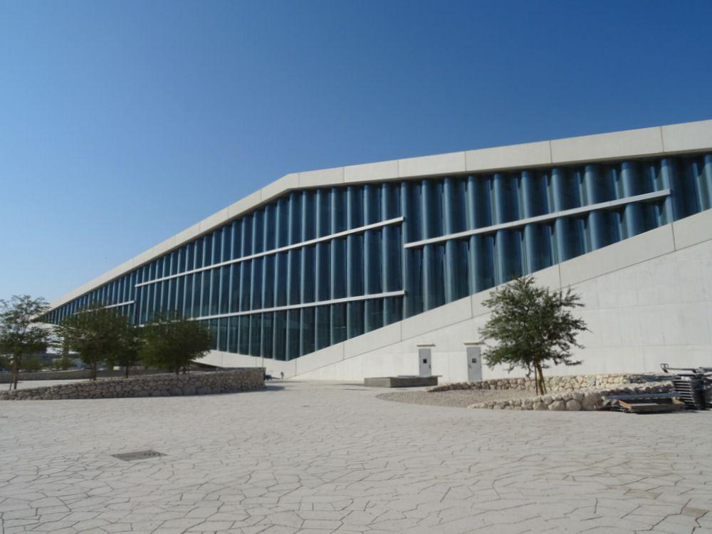 カタール国立図書館15