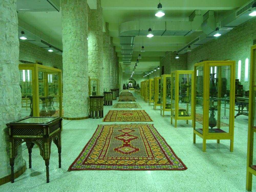 シェイク・ファイサル・ビン・カッシム・アル・タニ美術館80